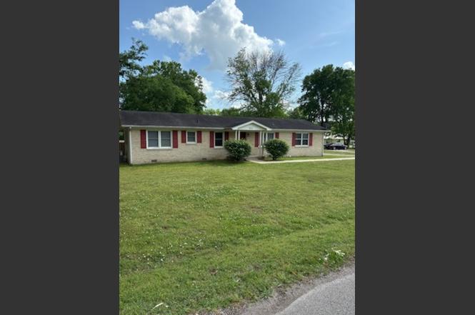 303 Pawnee Trl, Columbia, TN
