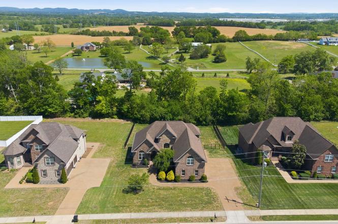 316 Ironwood Cir, Gallatin, TN