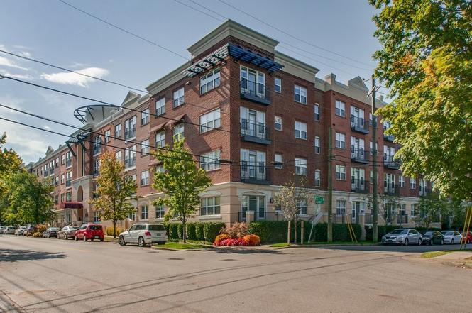 3000 Vanderbilt Pl #445, Nashville, TN