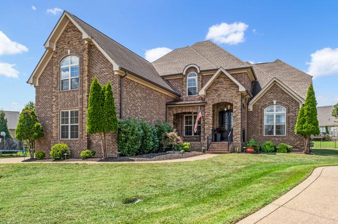120 Fraser Pl, Hendersonville, TN