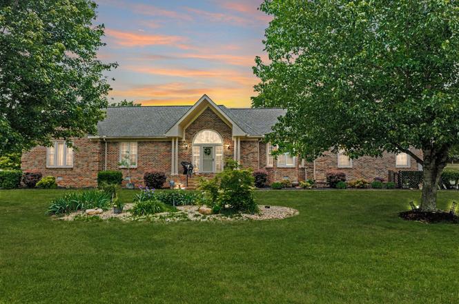 201 Buchanan Cir, Hendersonville, TN