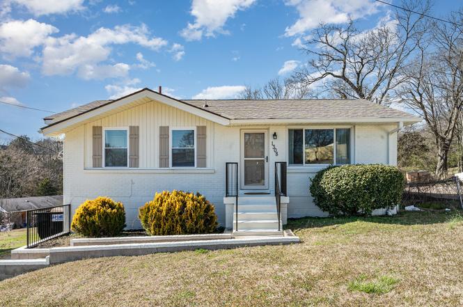 1308 N Avondale Cir, Nashville, TN