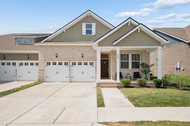 325 Gingerwood Ln, Hendersonville, TN