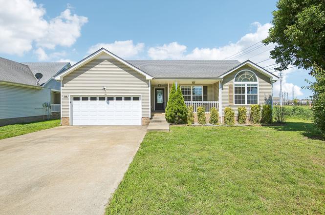 3800 Cindy Jo Dr N, Clarksville, TN