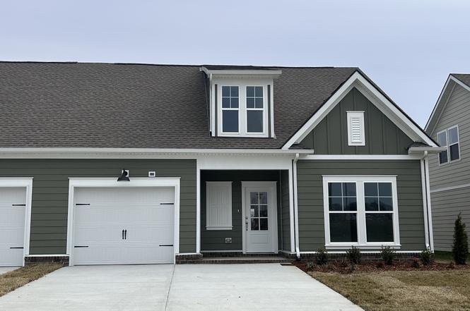 5107 Pace Park Cir, Columbia, TN
