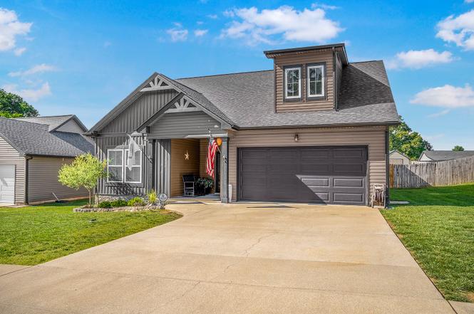 2917 Feng Way, Clarksville, TN