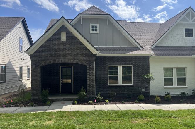 728 Coburg St, Gallatin, TN