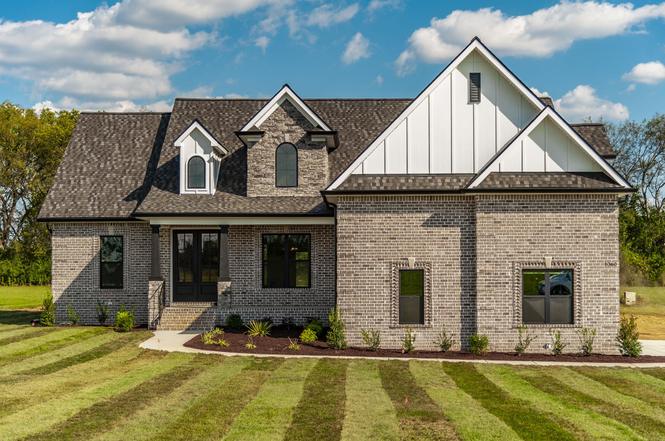 1060 Mill Brook Way, Gallatin, TN