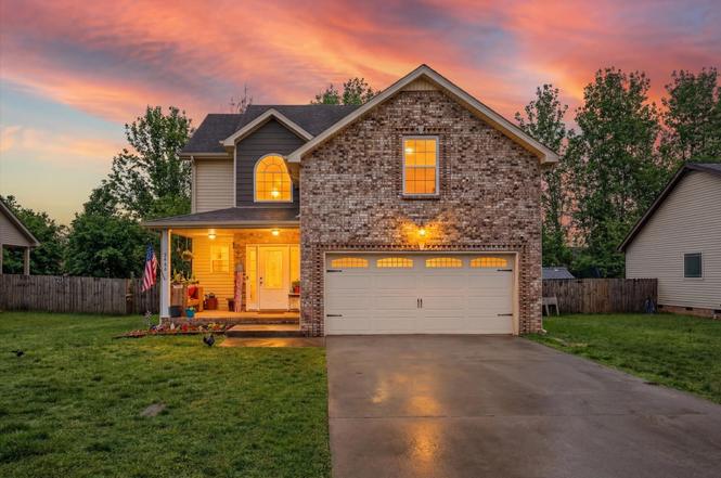 3462 Bradfield Dr, Clarksville, TN