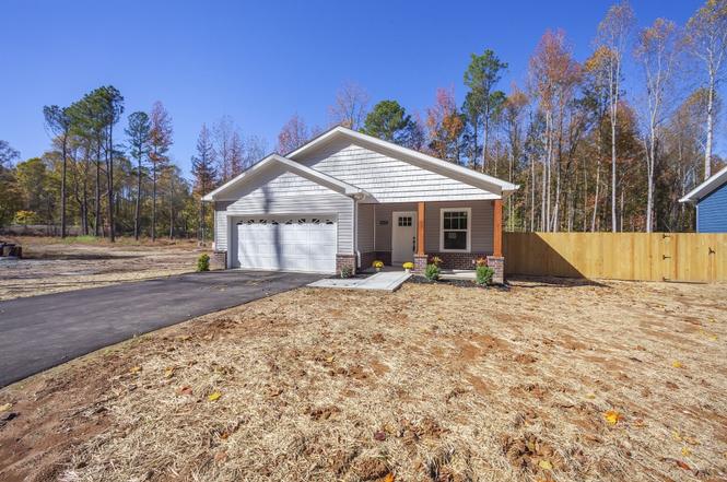 2127 N Royal St, Jackson, TN