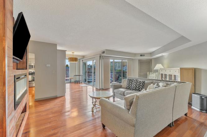 900 19th Ave S #708, Nashville, TN