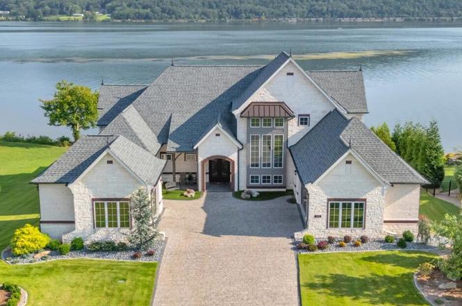 290 Edgewater Way, Jasper, TN