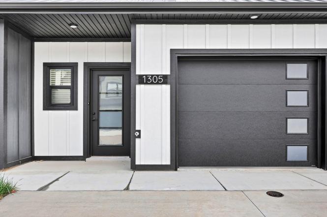 1305 Jonathan Wade Cir, Clarksville, TN
