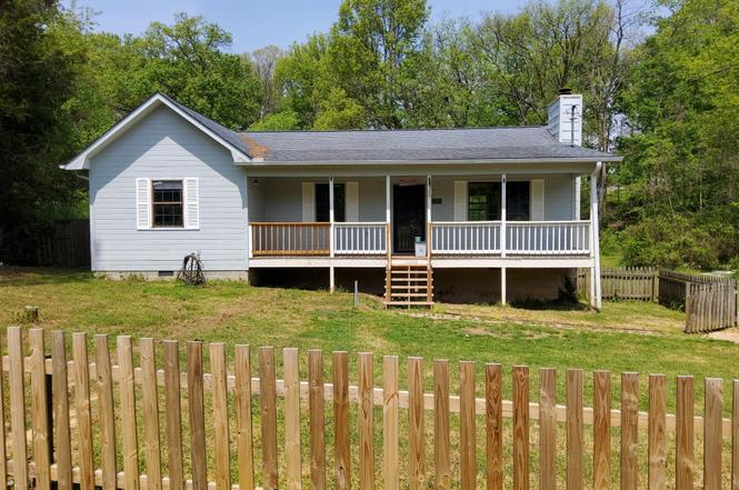 1228 Payne School Dr, Sevierville, TN