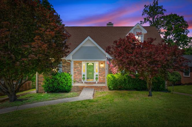 159 Whitehall Dr, Clarksville, TN