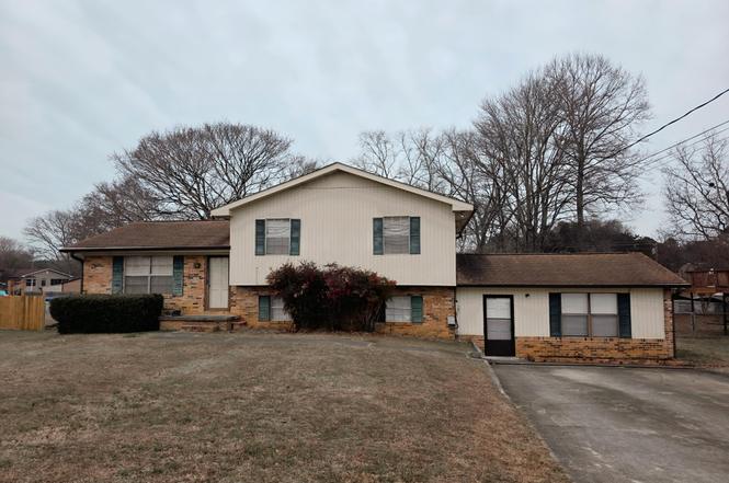 4825 Tulip Ave NW, Cleveland, TN