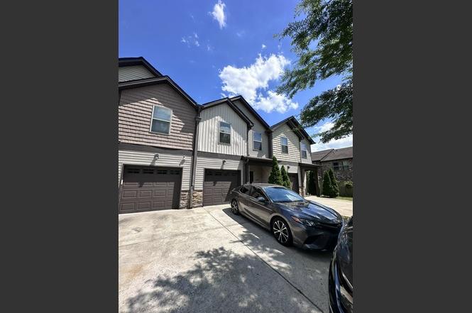 215 Cedar St, Lebanon, TN