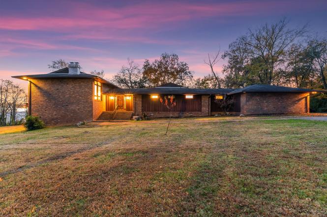4 Hidden Acres Dr, Lebanon, TN