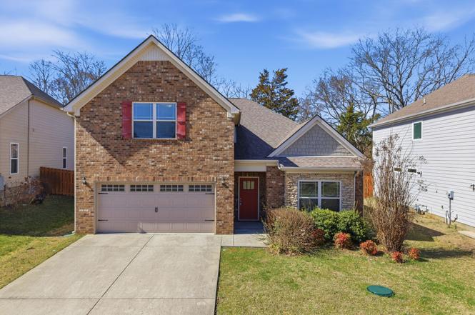 1234 Cotillion Dr, Murfreesboro, TN