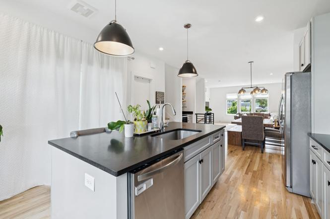 231 Sterling Point Cir, Nashville, TN