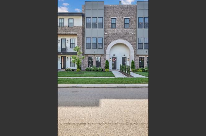 1417 Doc Johns Blvd, Murfreesboro, TN