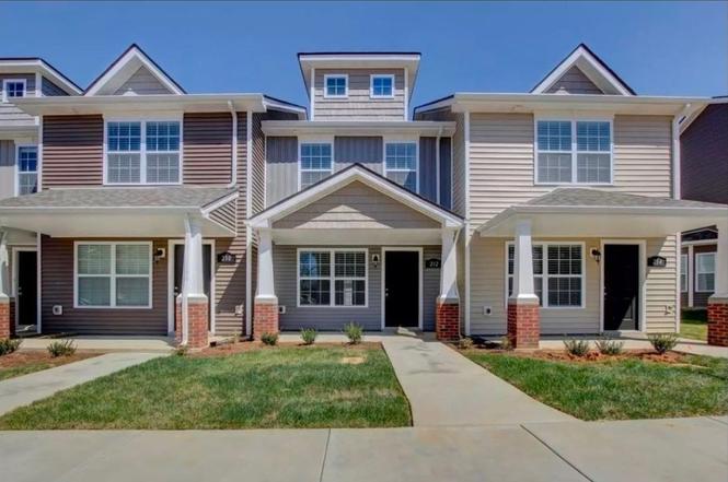 212 Alexander Blvd, Clarksville, TN