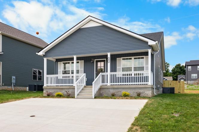 1166 Tybee Dr, Clarksville, TN
