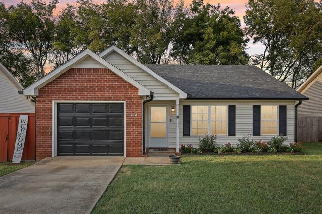 3012 Roscommon Dr, Murfreesboro, TN