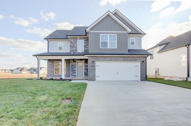 321 Kildeer Dr, Clarksville, TN