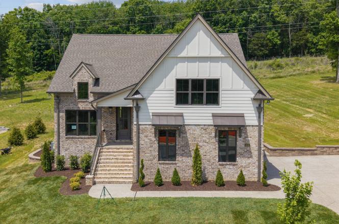 4008 Mandrake Pl #166, Lebanon, TN