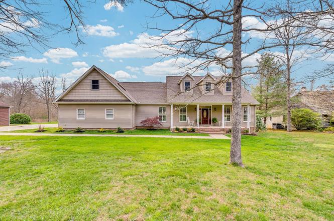 9019 Cherokee Trl, Crossville, TN
