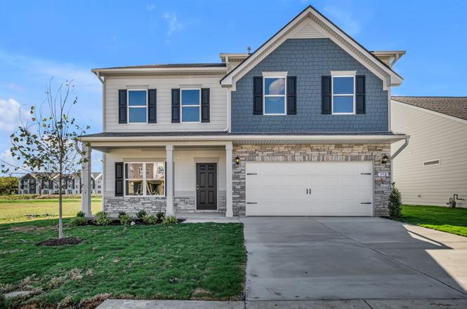 414 Stratford Station Dr, Lebanon, TN