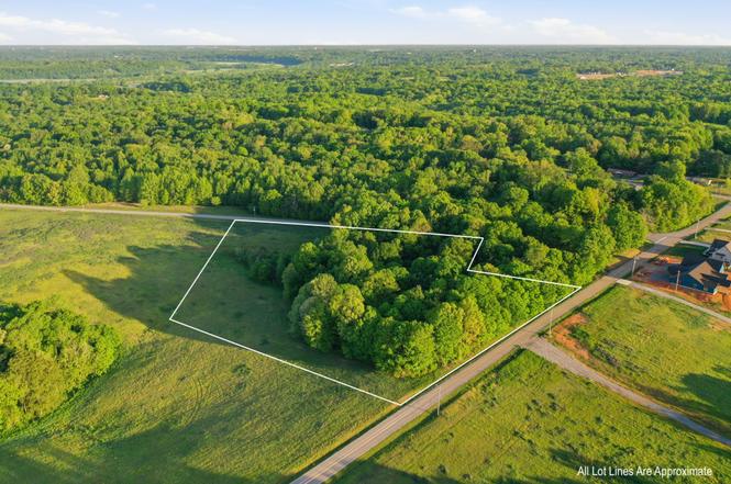 5 Gratton Rd, Clarksville, TN