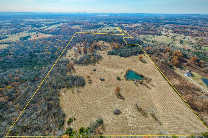 1511 Belotes Ferry Rd, Lebanon, TN