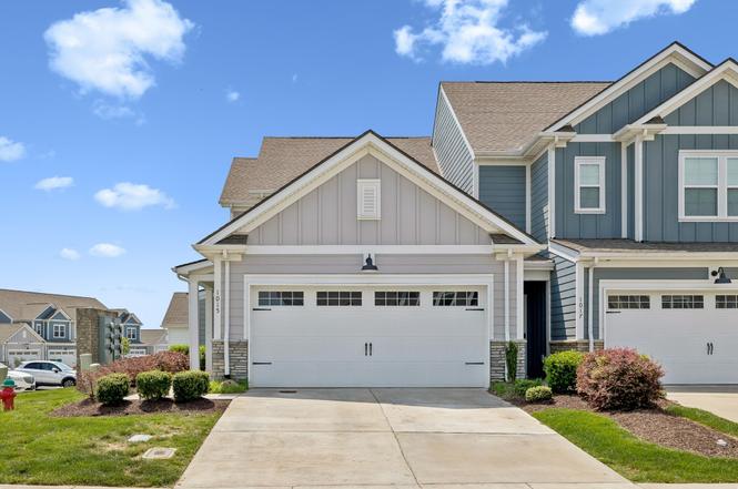 1015 June Wilde Rdg, Spring Hill, TN