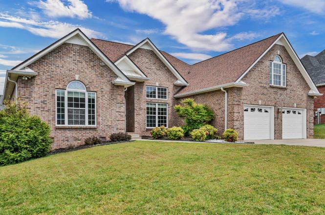 225 Spring Terrace Ln, Clarksville, TN