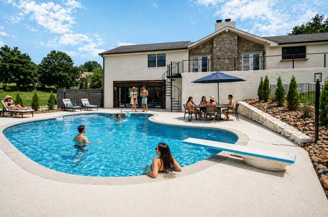 95 Short Dr, Mount Juliet, TN