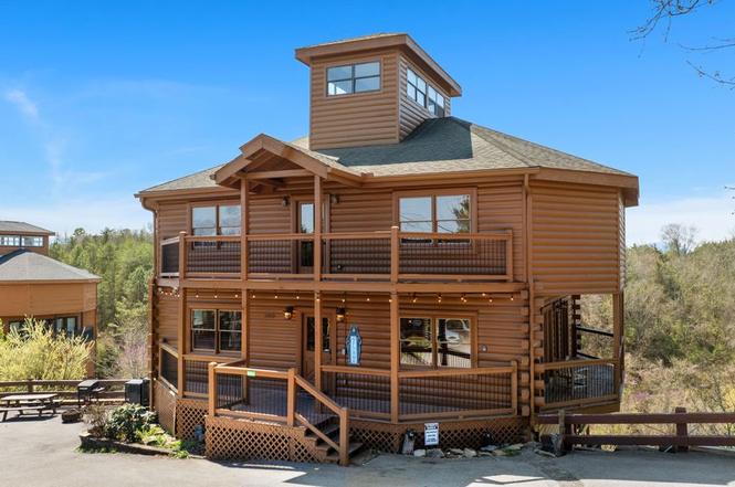 2083 Kerr Rd, Sevierville, TN