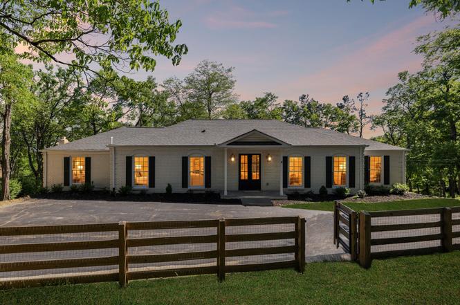 5622 Hillview Dr, Brentwood, TN