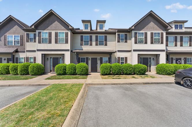 5336 Perlou Ln, Murfreesboro, TN