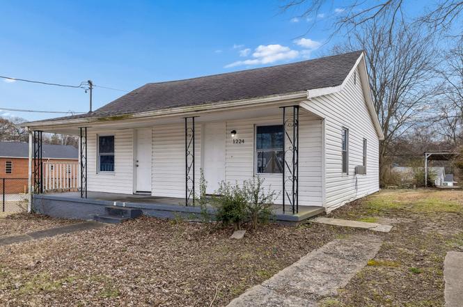 1224 Vine St, Clarksville, TN