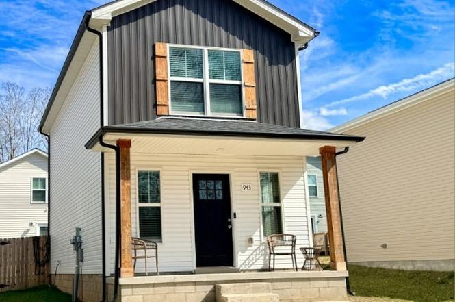 943 Wall St, Clarksville, TN