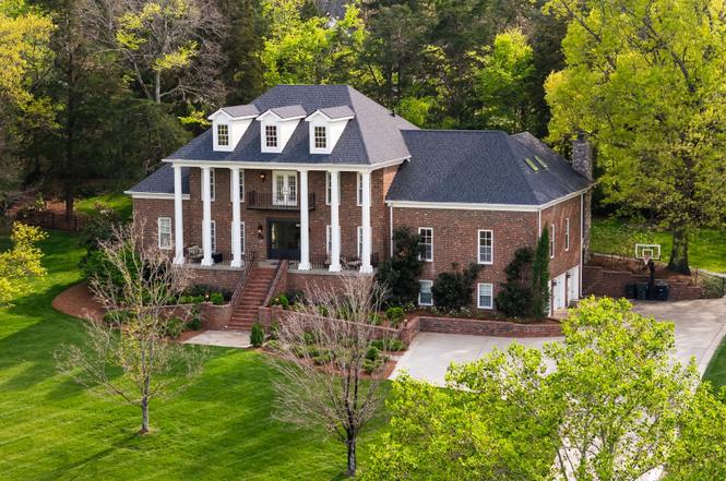 524 Dekemont Ln, Brentwood, TN