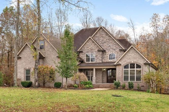 1620 Wonderboy Ct, Clarksville, TN