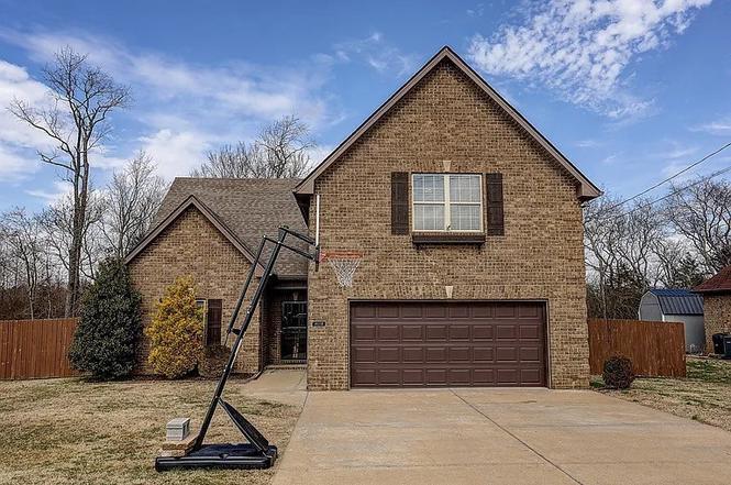 8009 Dave Way, Smyrna, TN