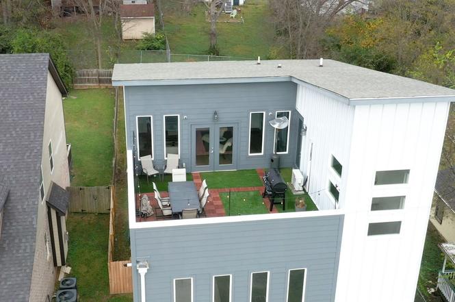 1208 Avondale Cir, Nashville, TN