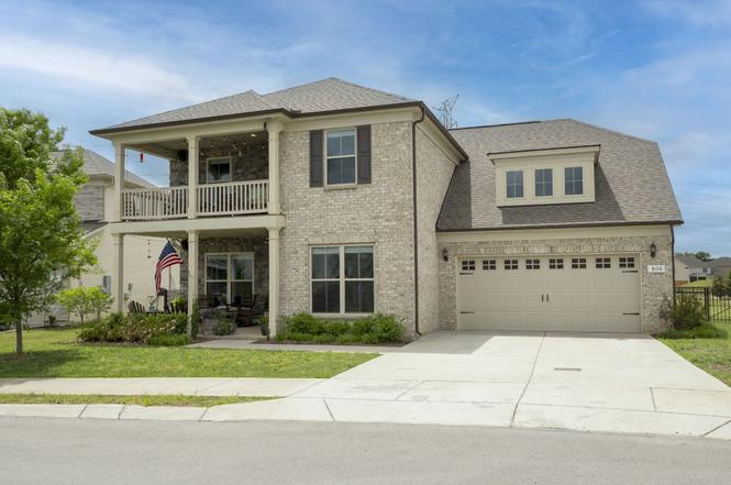806 Chalkstone Ln, Mount Juliet, TN