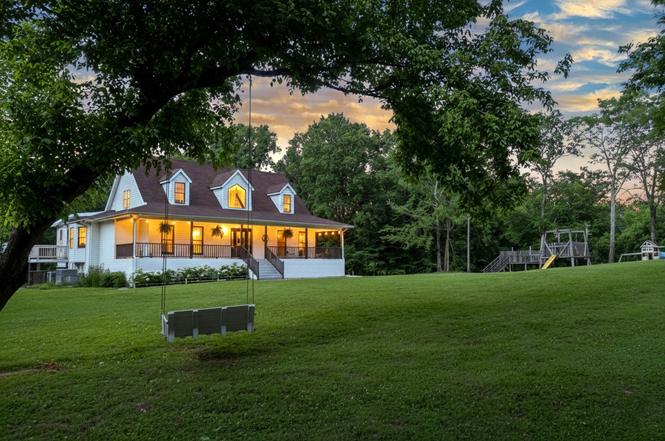 2300 Lee Rd, Spring Hill, TN