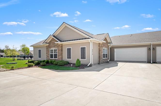 2415 Stonecenter Ln, Murfreesboro, TN