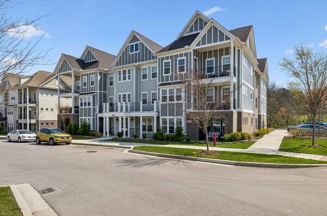 1901 Shadow Green Dr #204, Franklin, TN